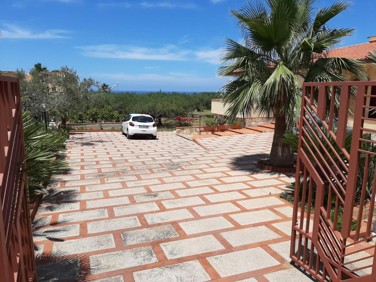 Casanonnavittoria Bed & Breakfast Terrasini Luaran gambar